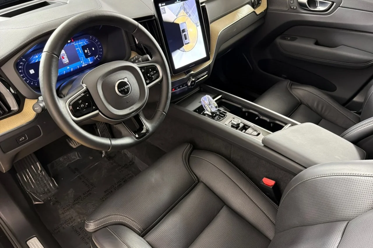 Used 2026 BLACK Volvo Ultra image 9