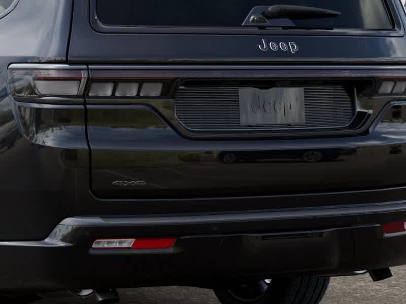New 2026 High Gloss Black Exterior Paint Jeep Summit Reserve image 13