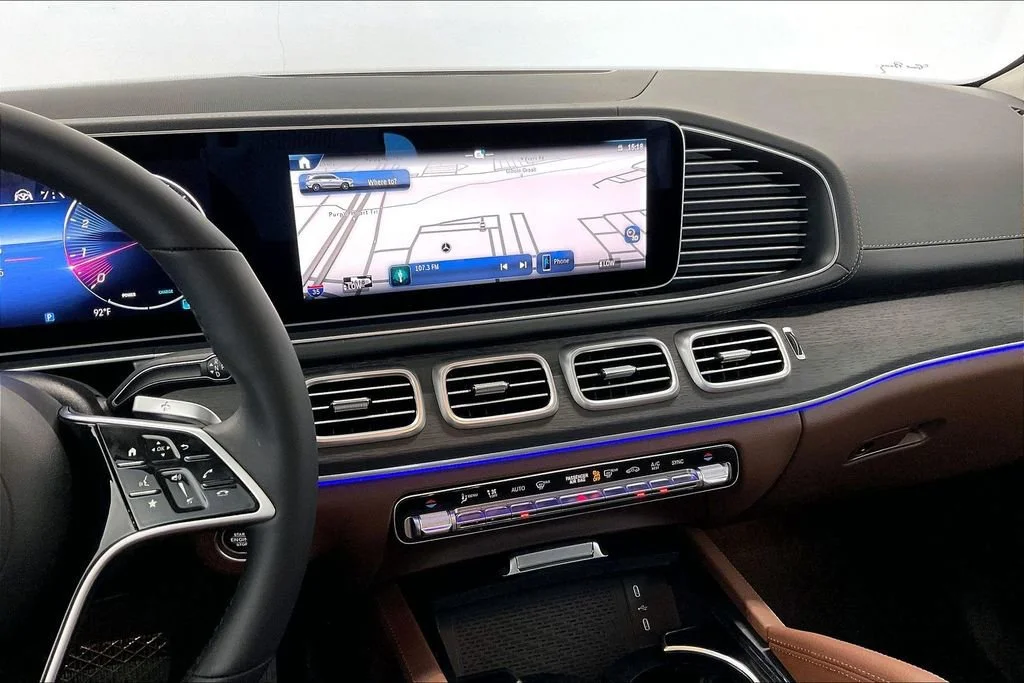 New 2026 Polar White Mercedes-Benz GLS 450 image 19