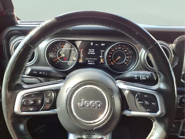 Used 2020 Red Jeep Overland image 10