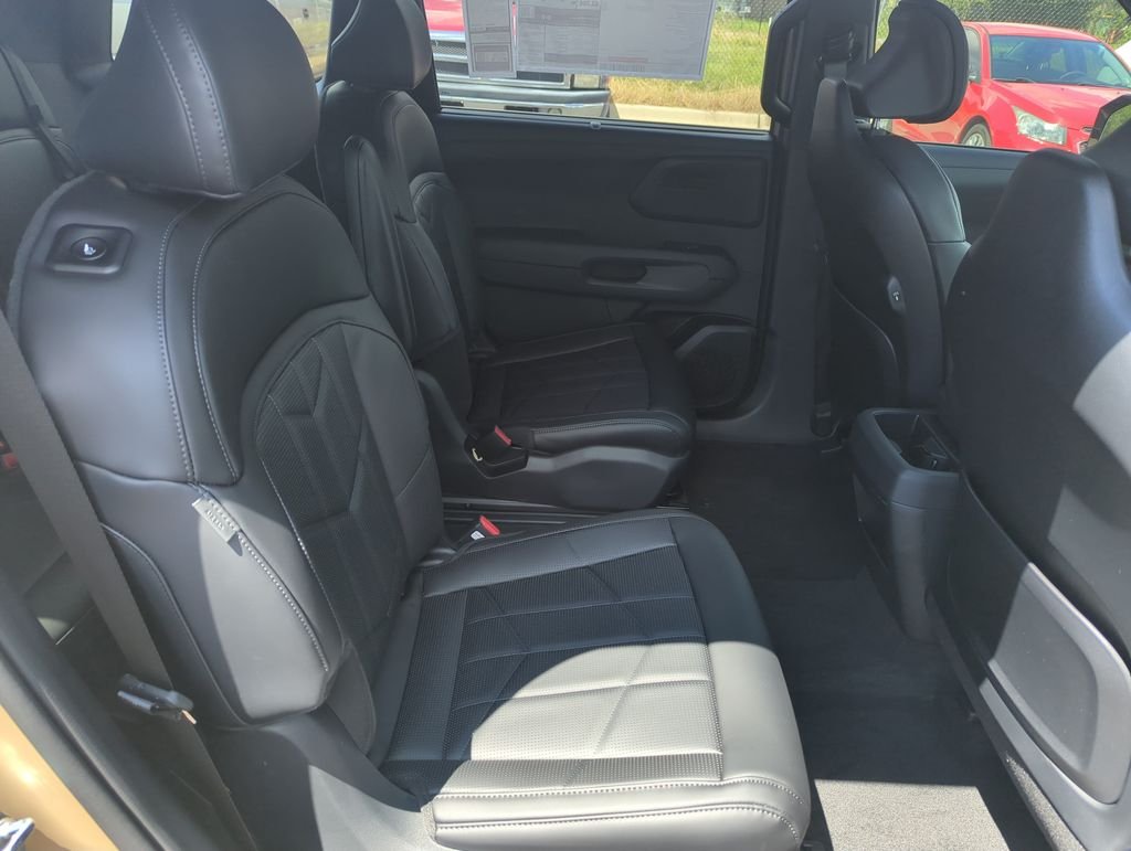 New 2027 Terrain Brown Matte Kia X-Line EX image 35