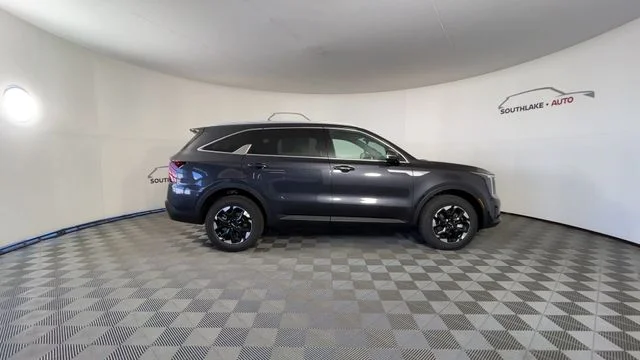 2026 Kia Sorento S - Photo 9