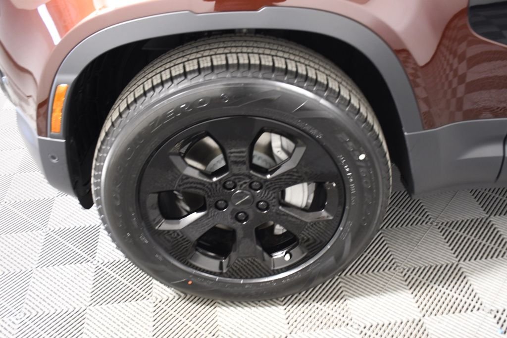 2026 Land Rover Defender S - Photo 11