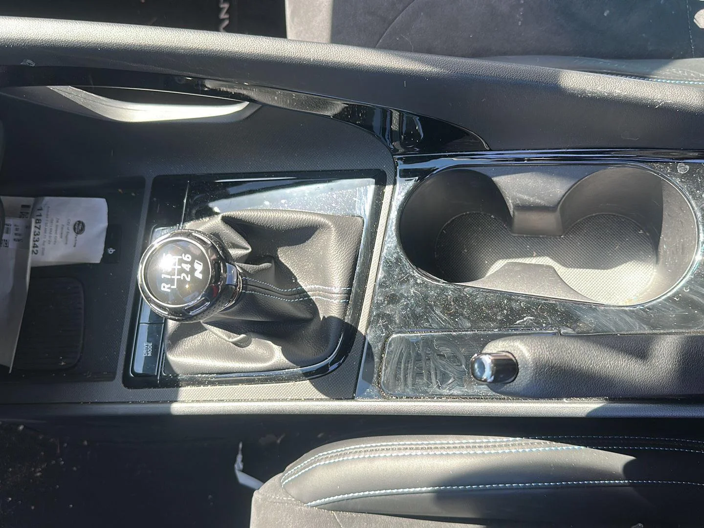 Used 2025 Abyss Black Hyundai BASE image 12