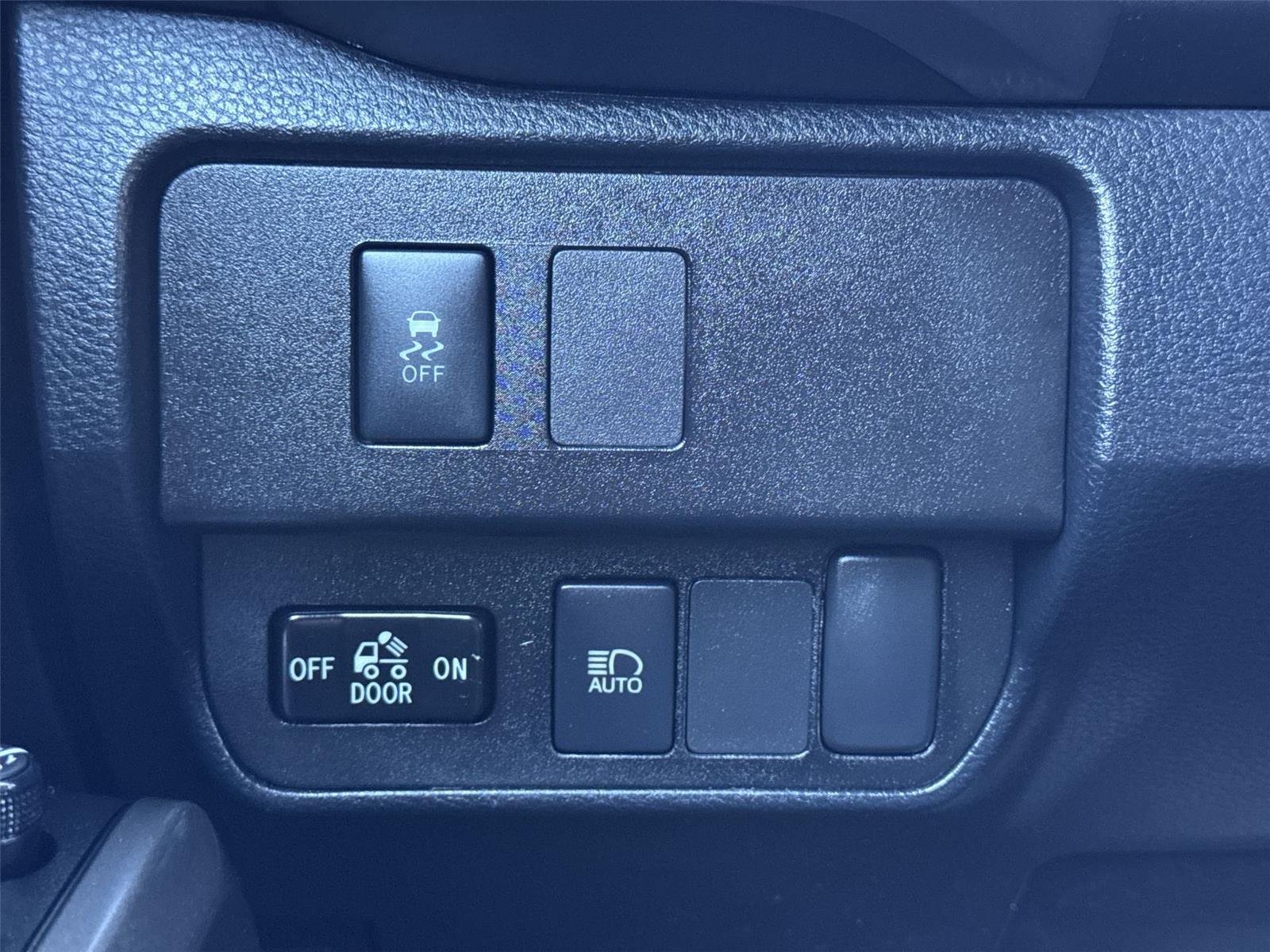 2020 Toyota Tacoma SR5 - Photo 21