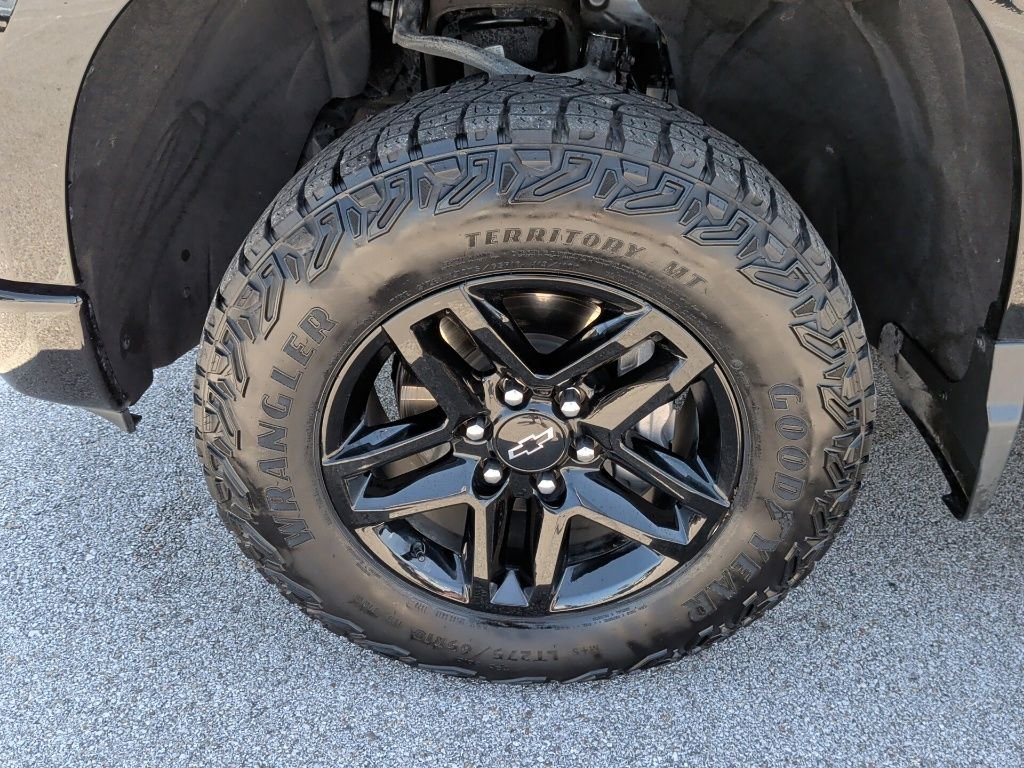 Used 2024 Black Chevrolet LT Trail Boss image 51