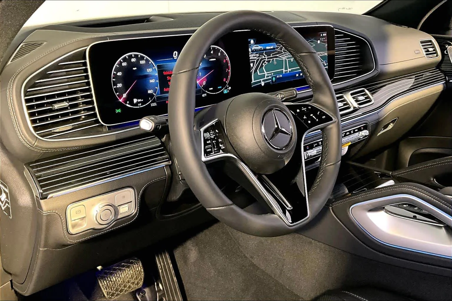 Certified Used 2026 MANUFAKTUR Alpine Grey Mercedes-Benz GLE 450 image 9