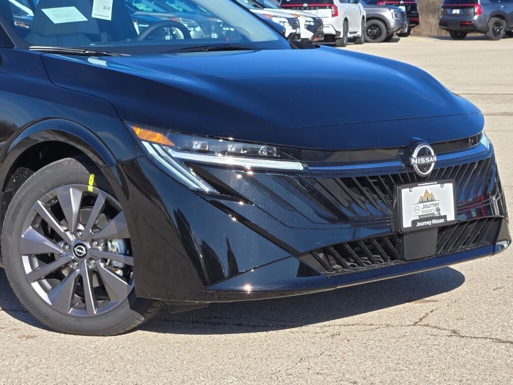 New 2026 Super Black Nissan SL image 2
