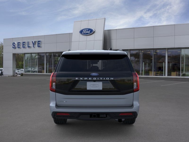 New 2026 Glacier Gray Metallic Tri-Coat Ford Active image 29