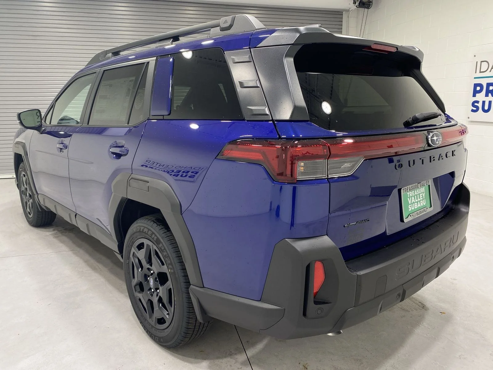 New 2026 SAPPHIRE BLUE PEARL Subaru Limited image 6