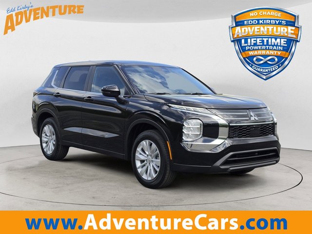 2026 Mitsubishi Outlander ES