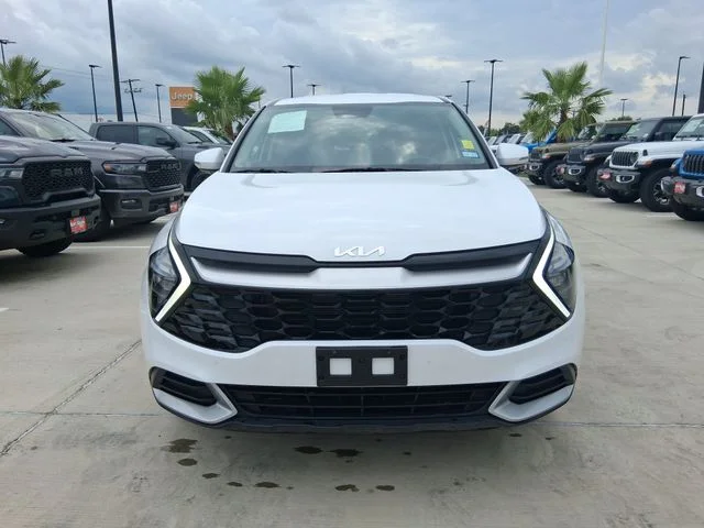 Used 2023 White Kia EX image 2