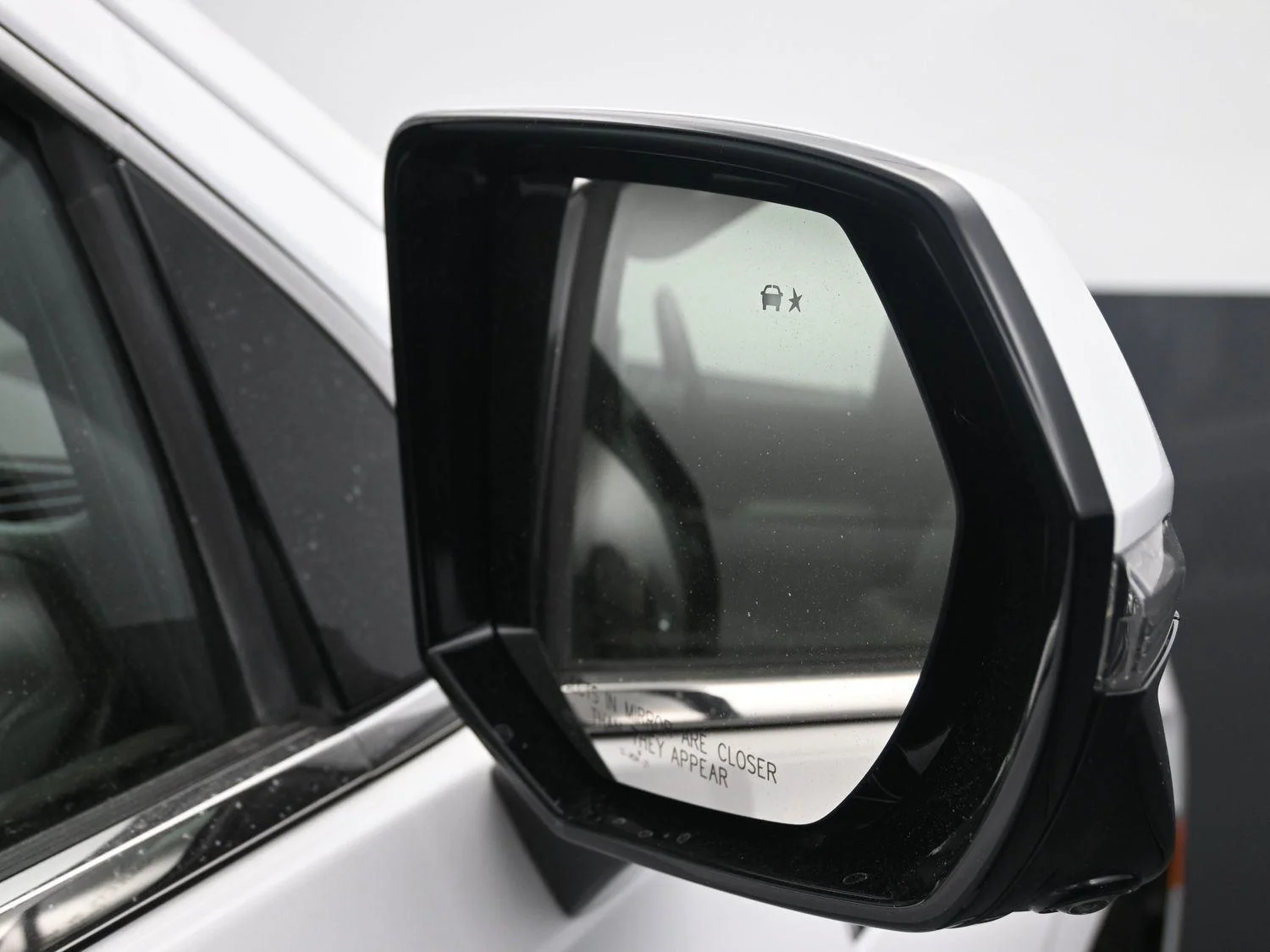 2022 GMC Yukon SLT - Photo 9