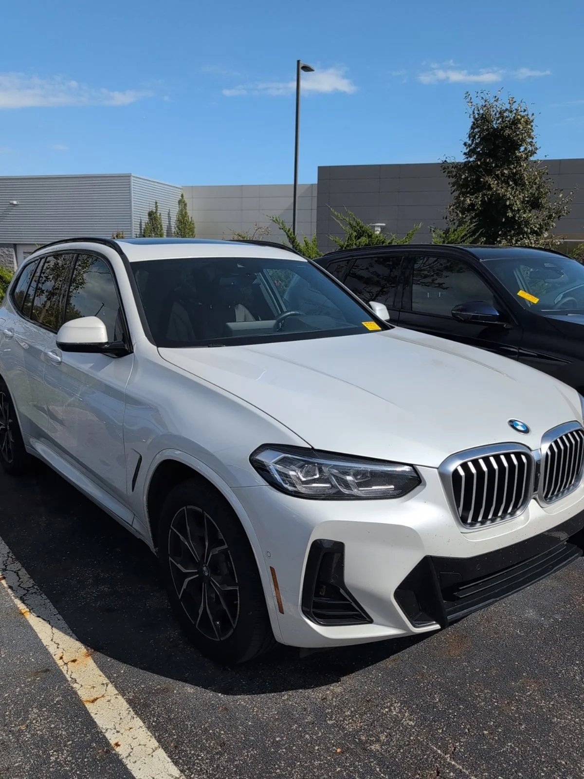 Used 2024 White BMW  image 5