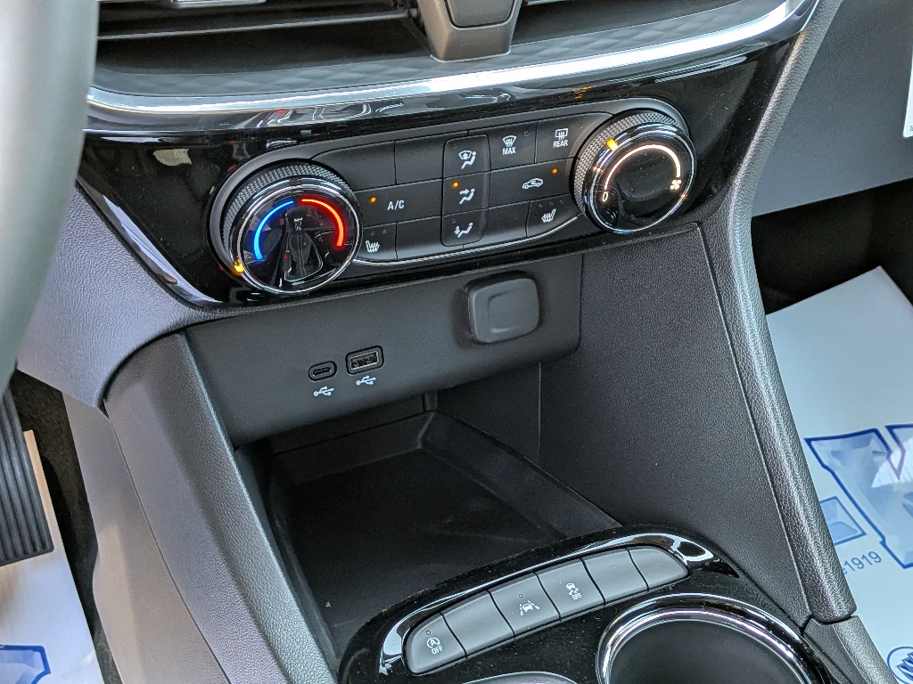 New 2026 Summit White Buick Sport Touring image 19