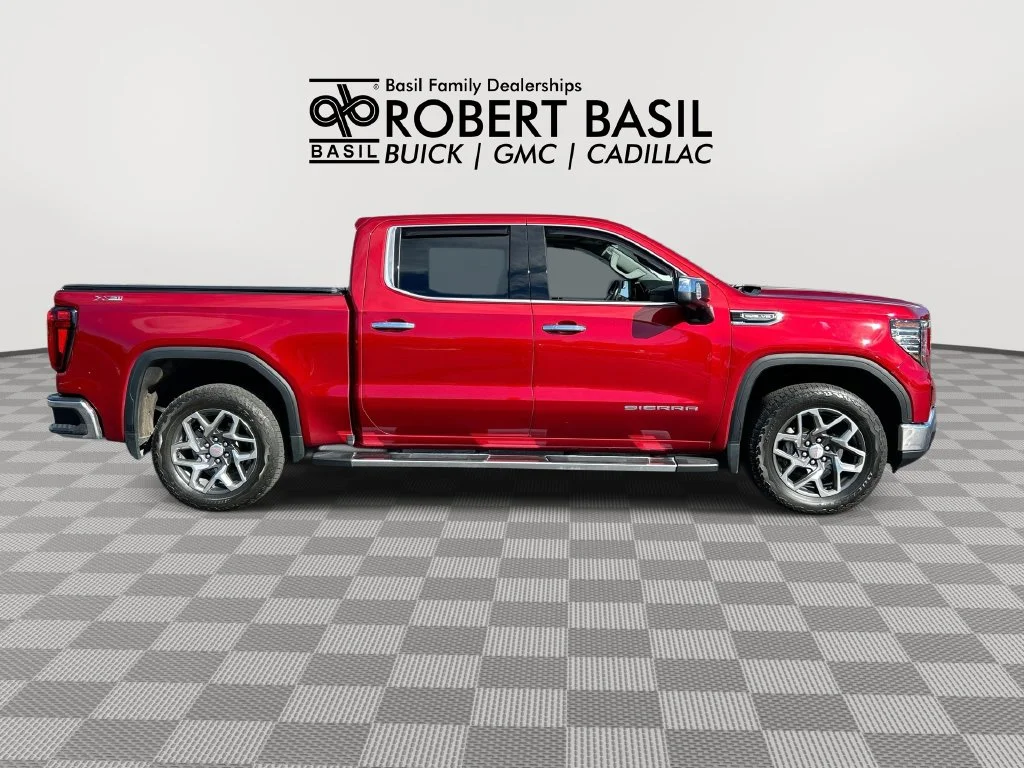 Used 2024 Red GMC SLT image 9