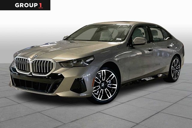 BMW 530i AWD Sedan - In-Stock