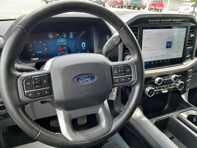 Used 2024 Blue Ford XLT image 11