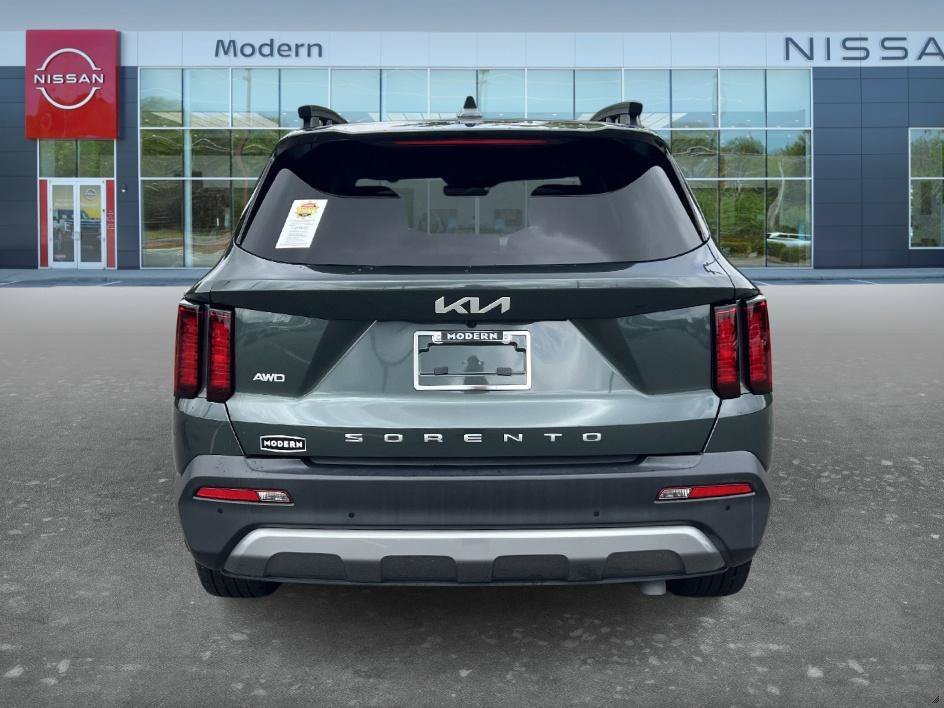 Used 2022 Aruba Green Kia X-Line EX image 6