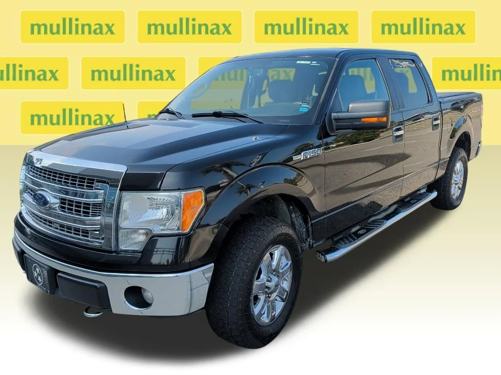Used 2014 Black Ford XLT image 2