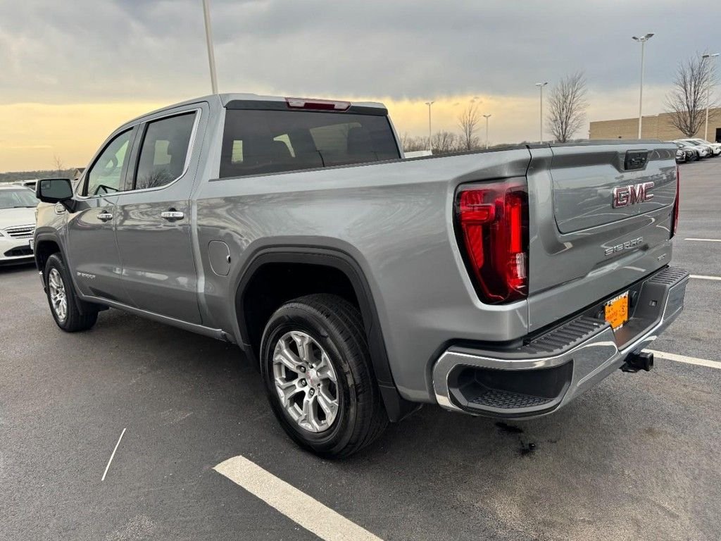 Used 2025 Silver GMC SLT image 5
