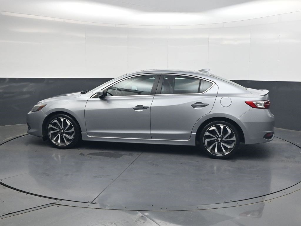 Used 2018 Silver Metallic Acura Special Edition image 7