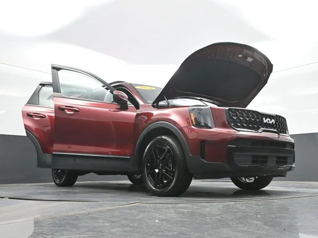 Used 2024 Red Kia EX X-Line image 32