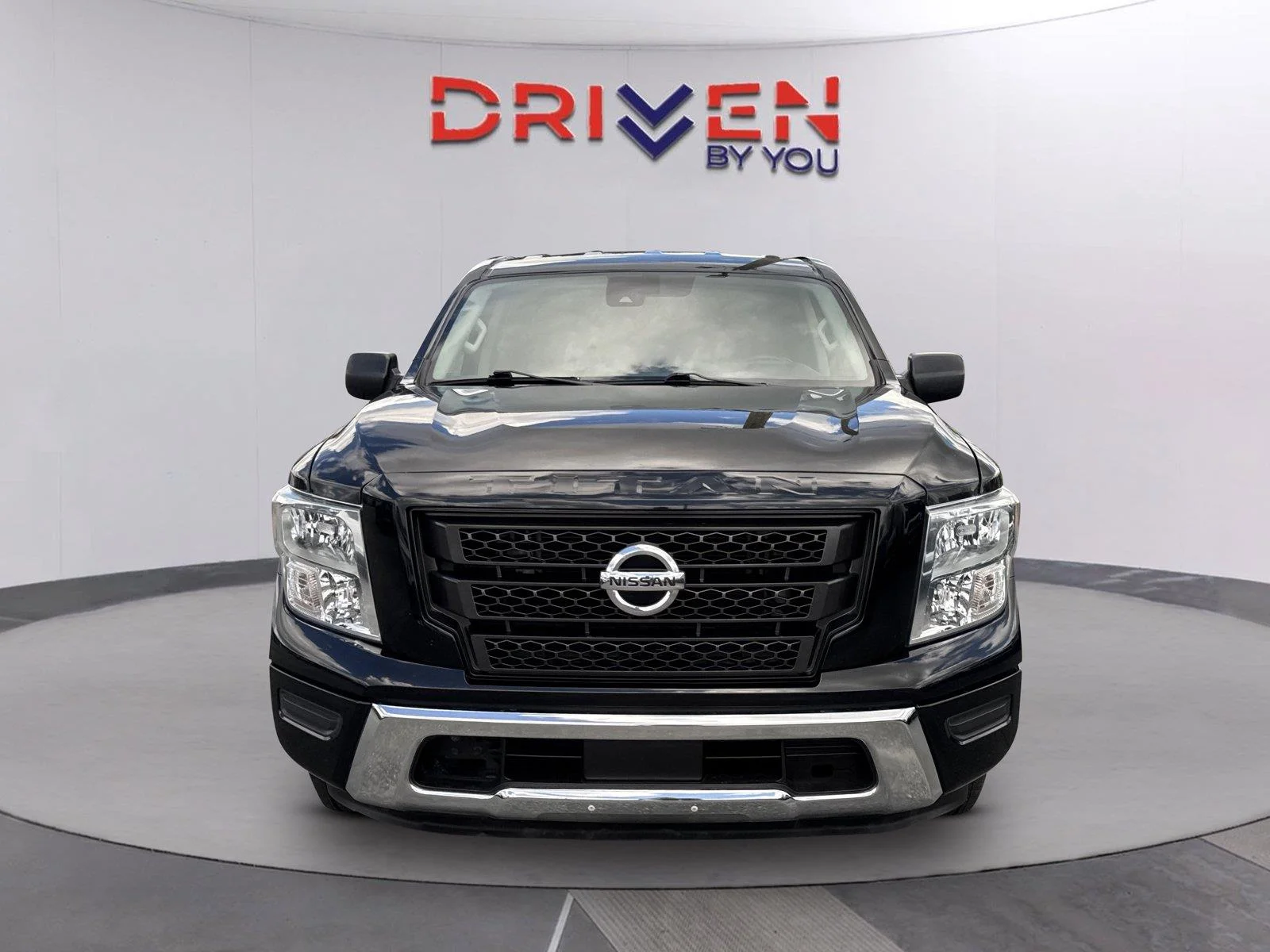 Used 2022 Super Black Nissan SV image 8