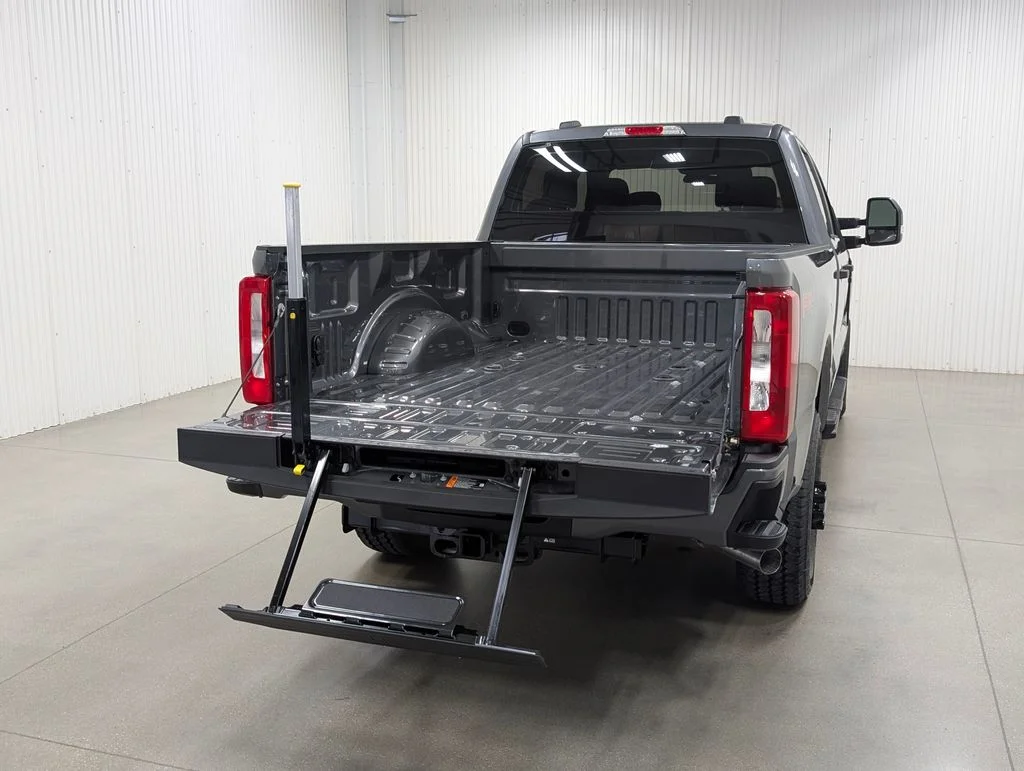 New 2026 Carbonized Gray Metallic Ford F-250® XL image 25