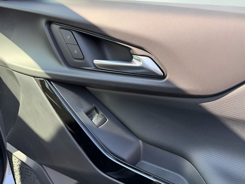 2027 Chevrolet Equinox RS - Photo 25