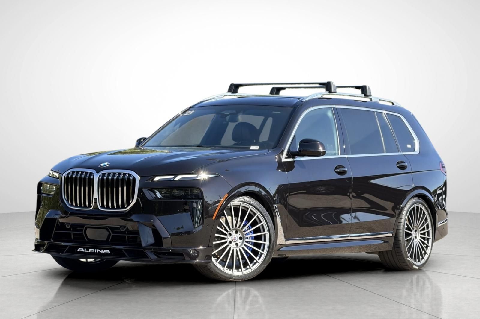 2023 BMW X7 ALPINA XB7's photo