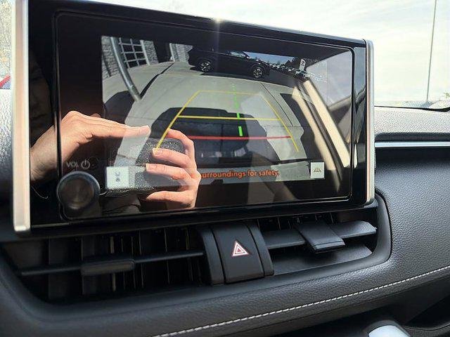 Certified Used 2025 SILVER SKY METALLIC Toyota  image 15