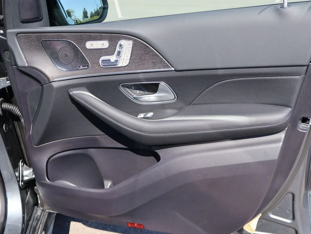 New 2026 Selenite Grey Metallic Mercedes-Benz GLE 350 image 11