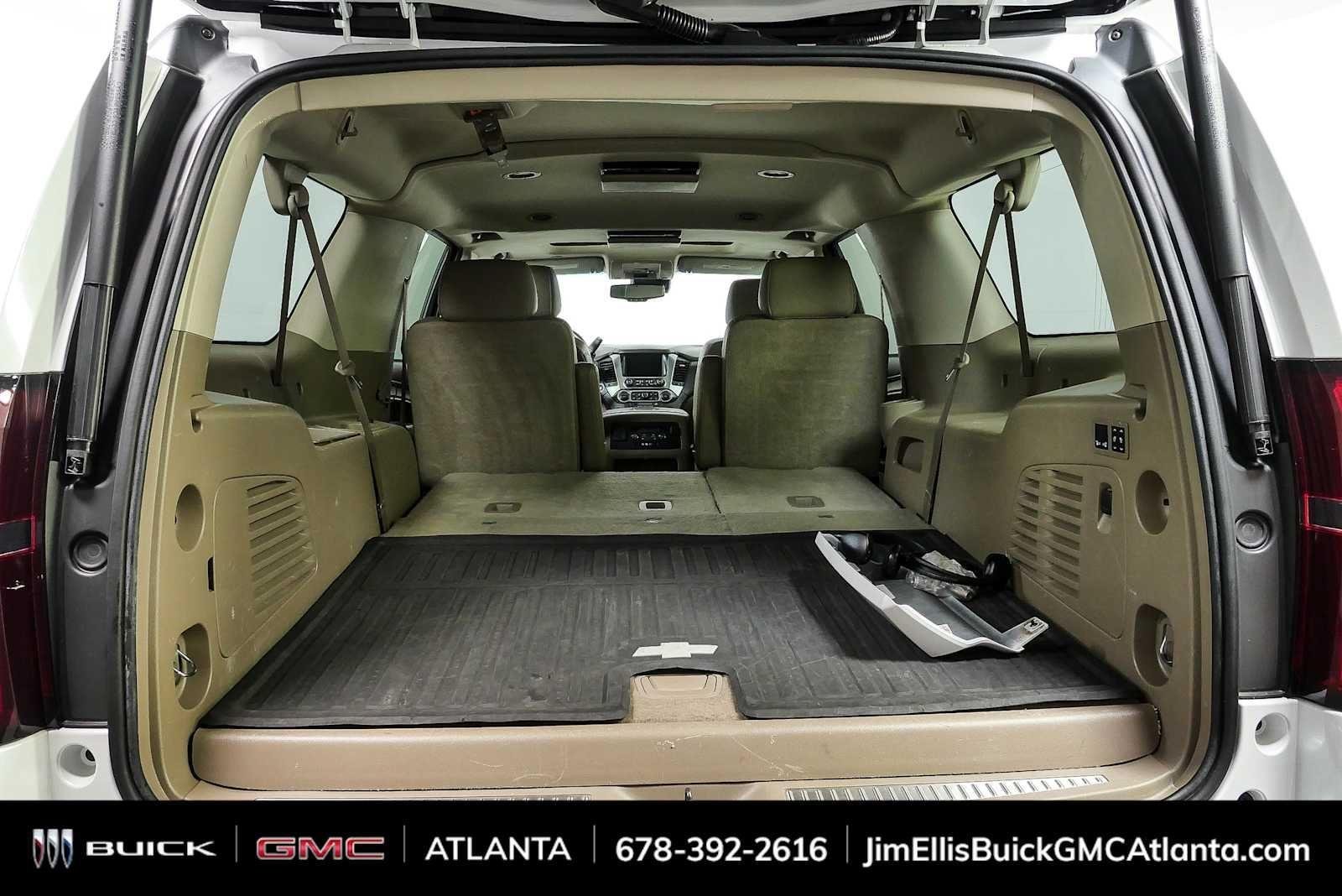 Used 2016 IRIDESCENT PEARL TRICOAT Chevrolet LT image 33
