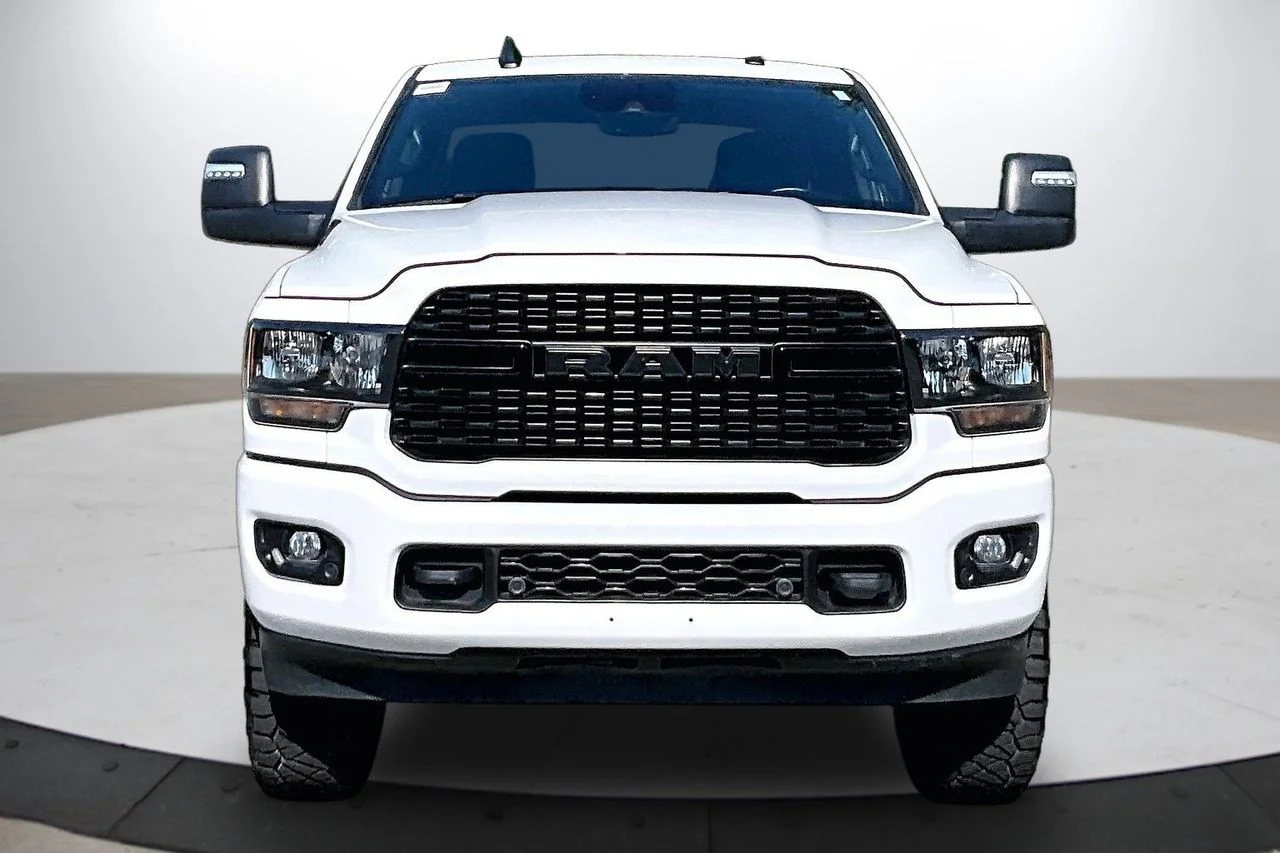 Used 2024 White Ram Big Horn image 3