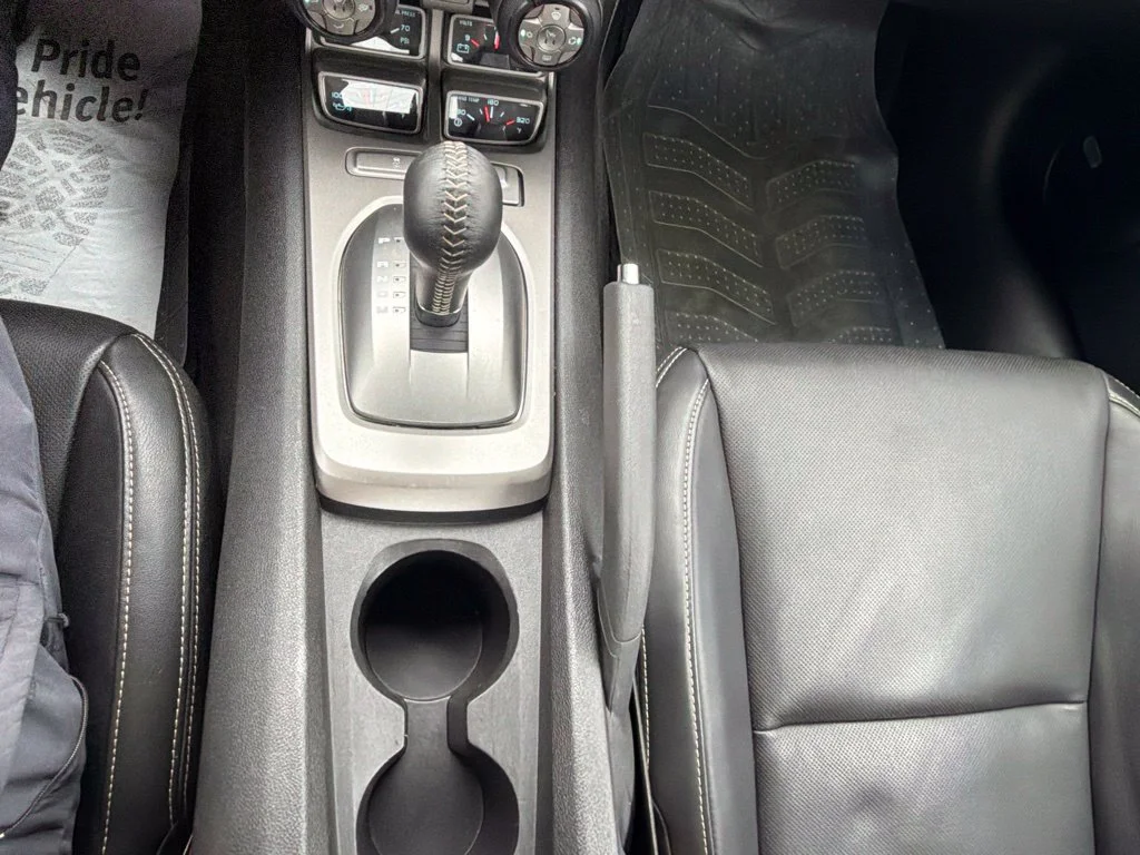 Used 2015 Black Chevrolet 2LT image 36