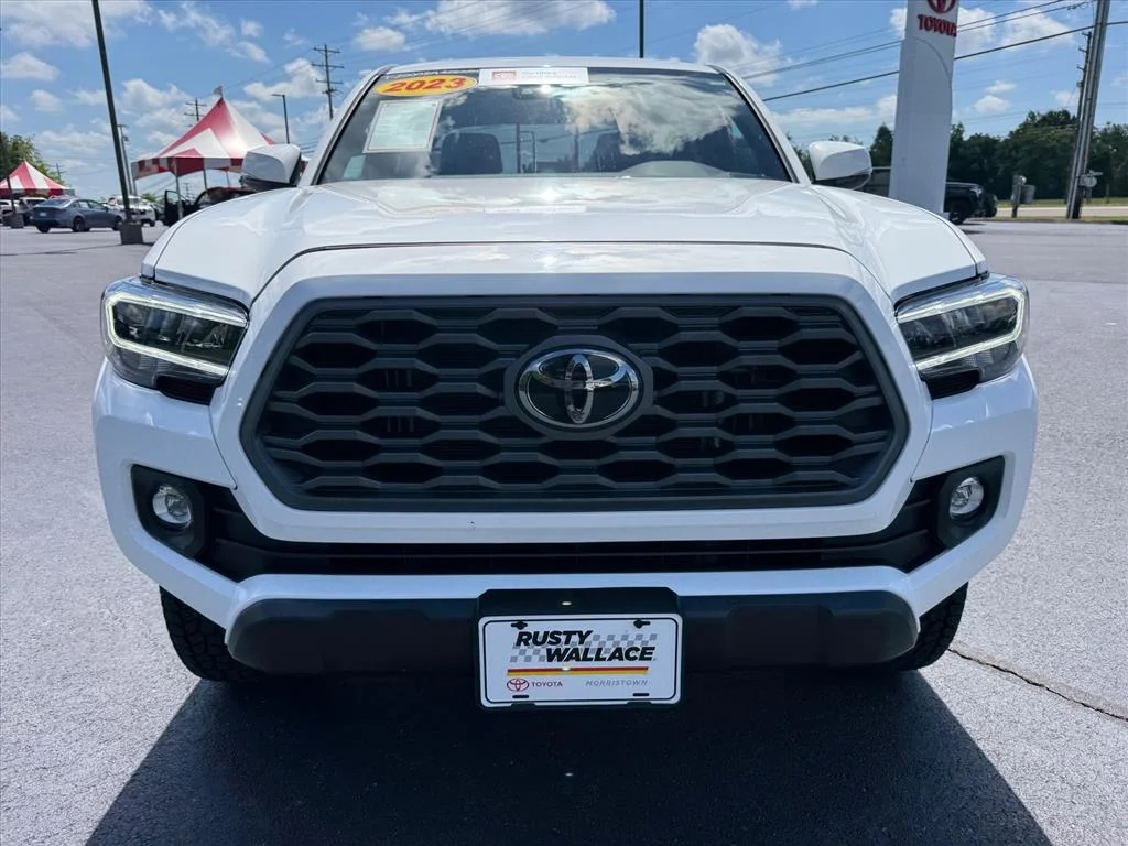 Certified Used 2023 Ice Toyota TRD Off-Road V6 image 3