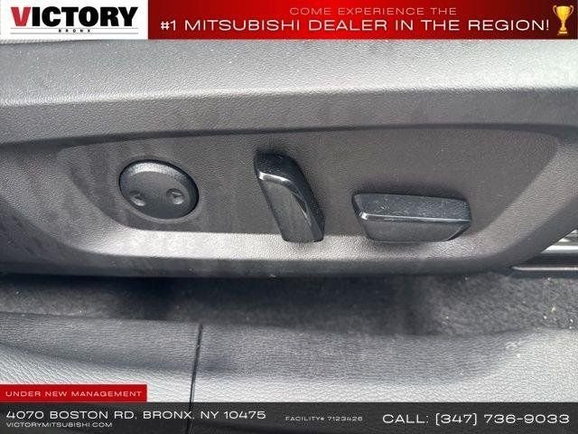 2024 Mitsubishi Outlander Plug-in Hybrid SEL - Photo 15