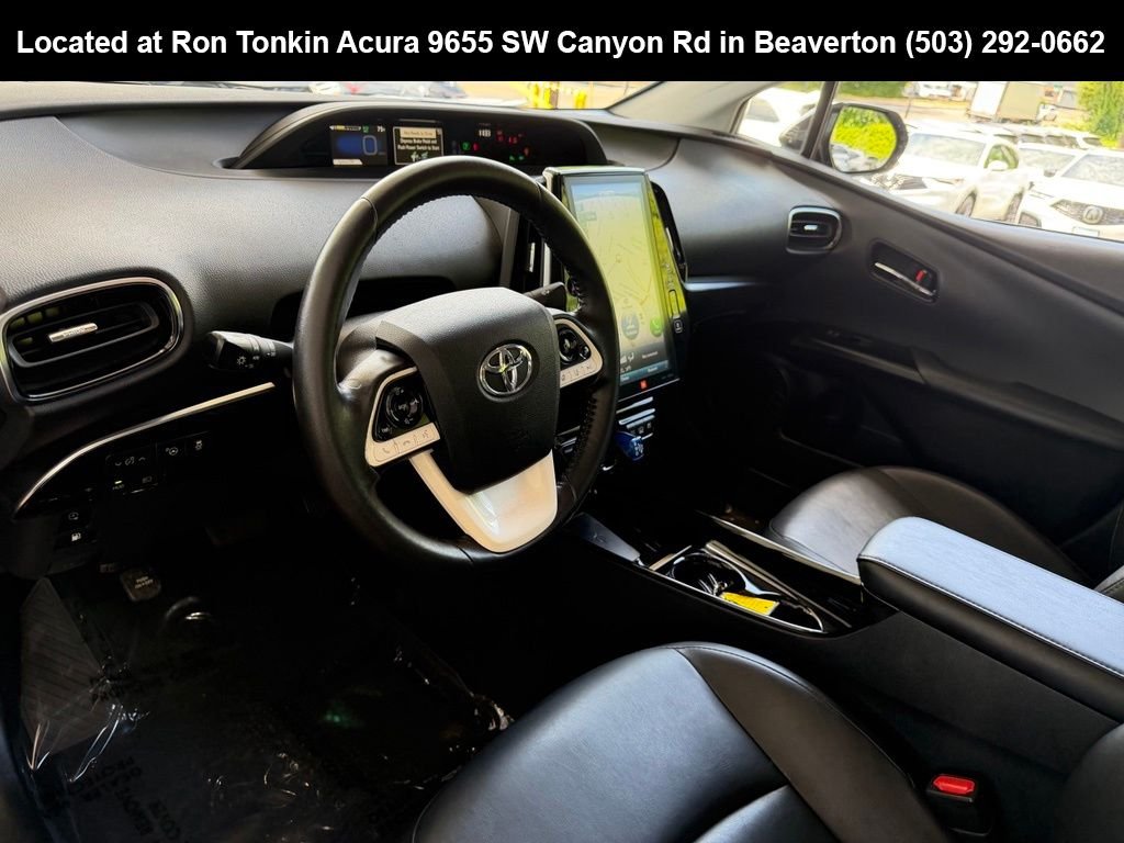 Used 2019 Magnetic Gray Metallic Toyota Advanced image 15