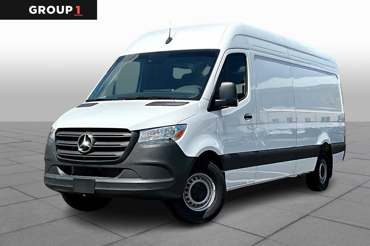 2024 Mercedes-Benz Sprinter 2500 170 WB HO High Roof's photo