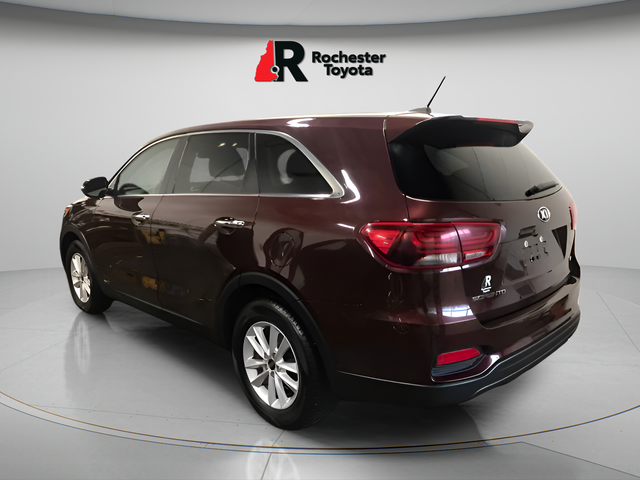 Used 2020 Purple Kia LX image 4