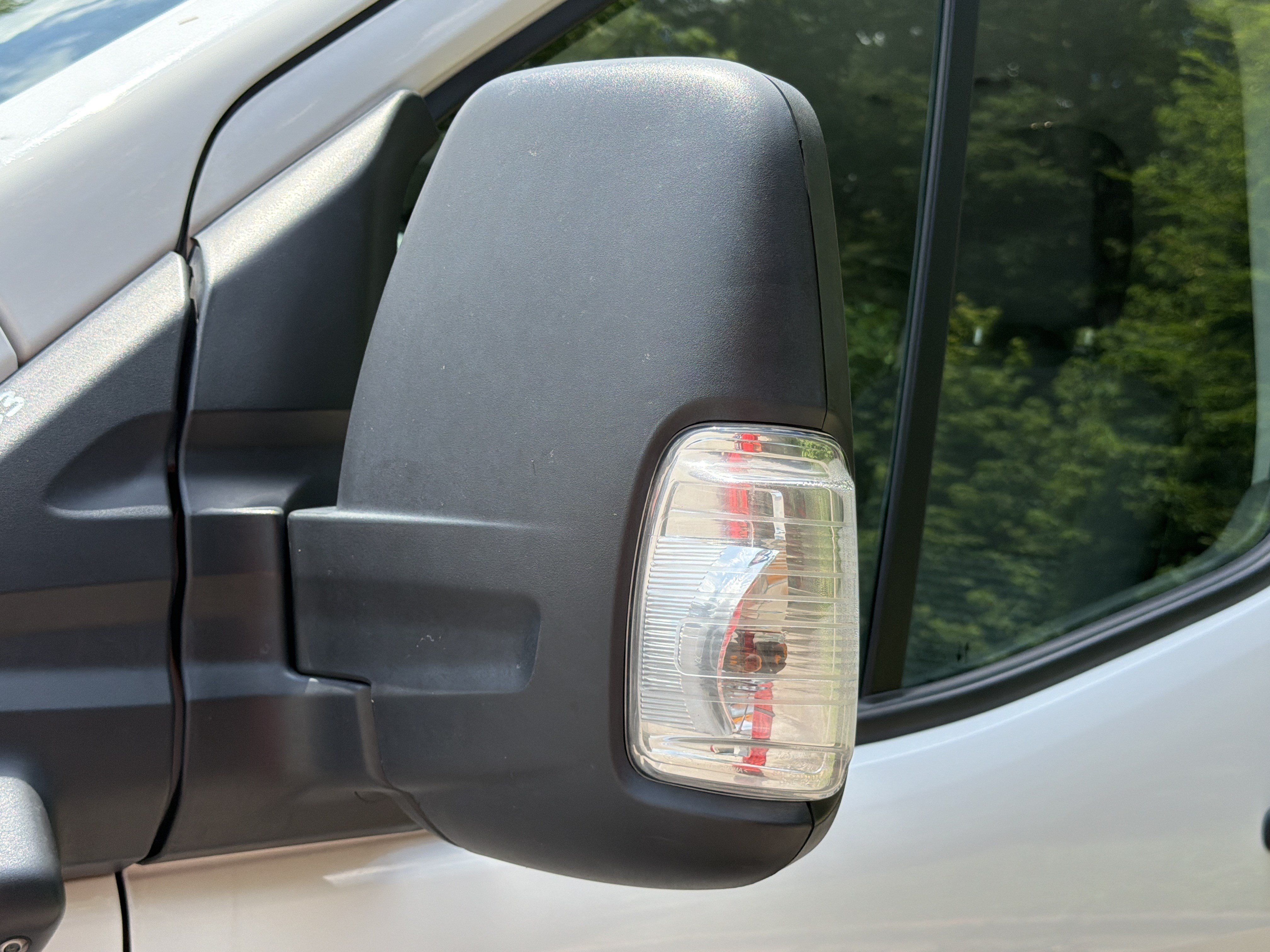 Used 2022 Oxford White Ford XLT image 27