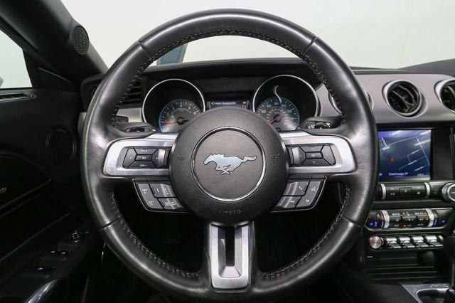 Used 2020 White Ford GT Premium image 26