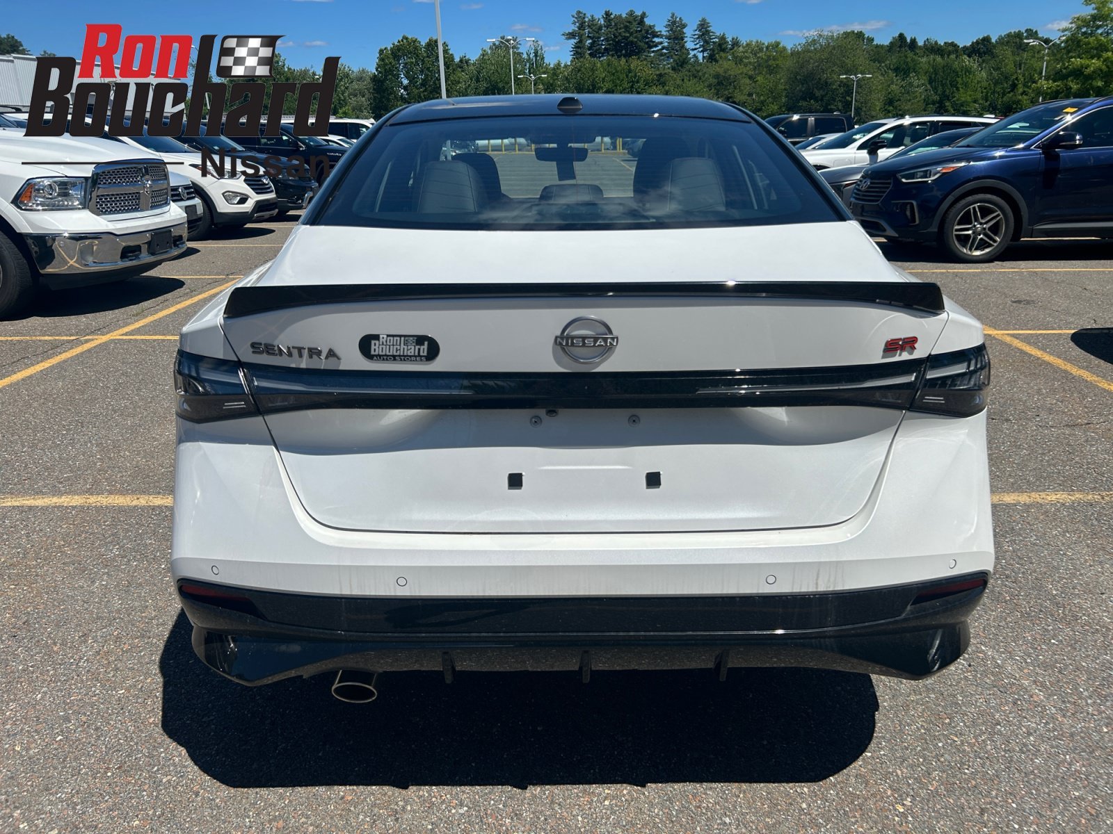 2026 Nissan Sentra SR - Photo 41