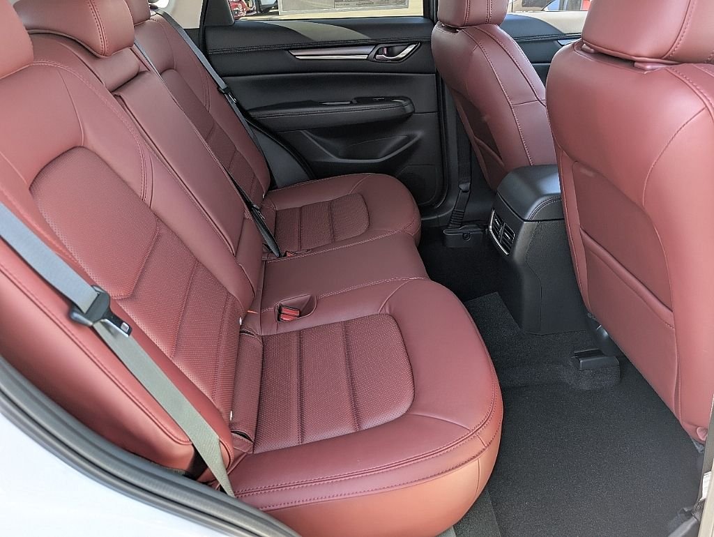 2025 Mazda CX-5 S Carbon Edition - Photo 20