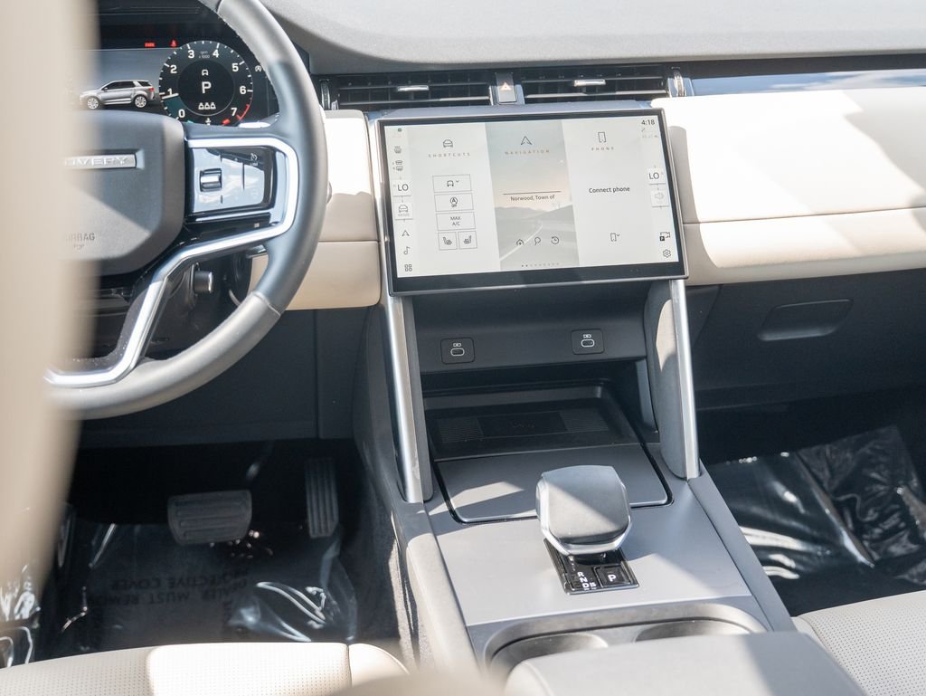 Certified Used 2025 Black Land Rover S image 21