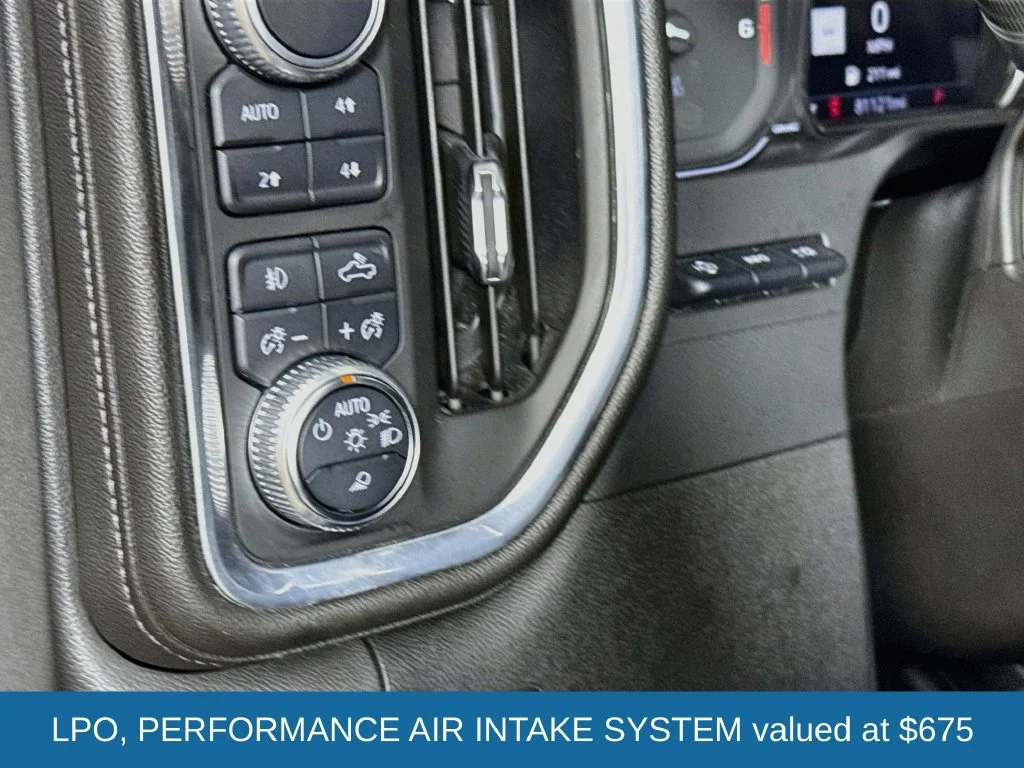 Used 2021 White GMC Denali image 12
