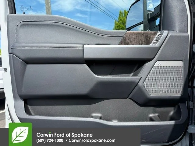 New 2026 Avalanche Ford Lariat image 18