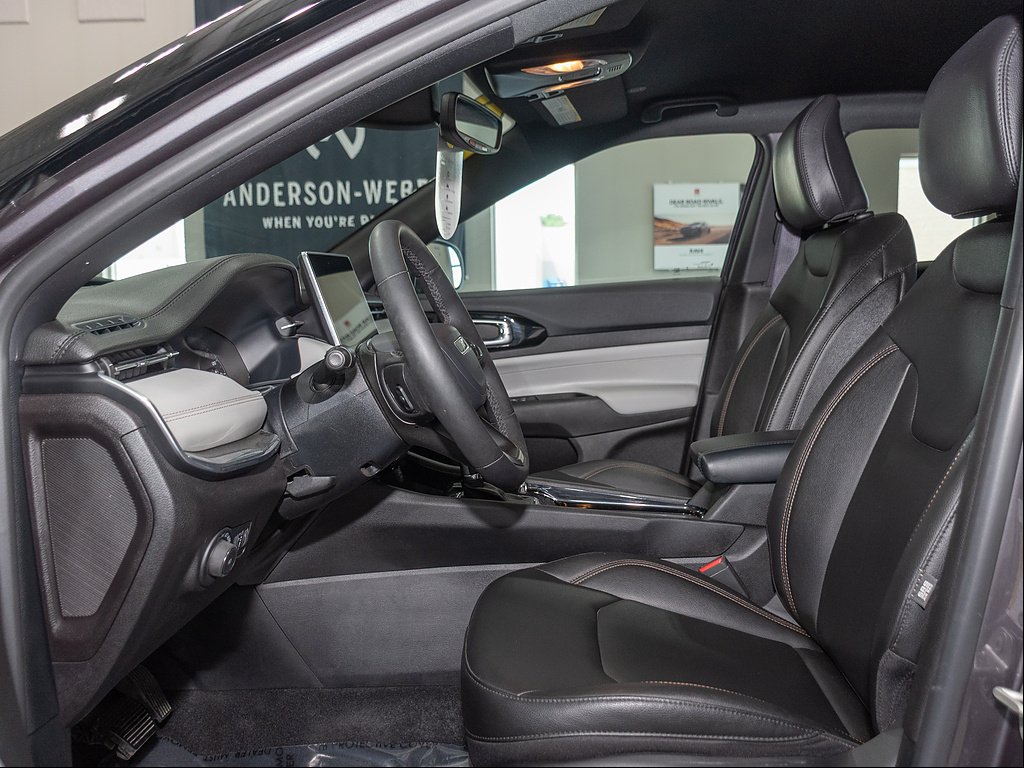 2024 Jeep Compass Limited - Photo 8