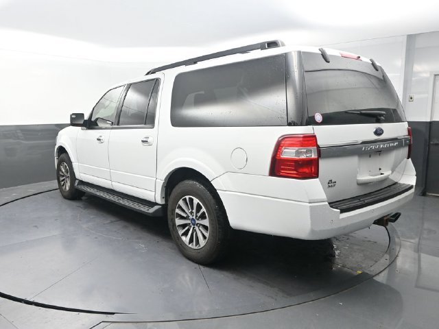 Used 2017 White Ford XLT image 6